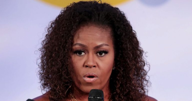 After Michelle Obama Says ‘Happy Holidays!’ – It Immediately Backfires Online